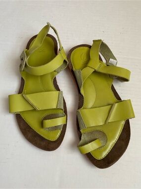 Sergio Tomani Lime Green Leather Asymmetrical Sandals Size 39 US 8 - 8.5